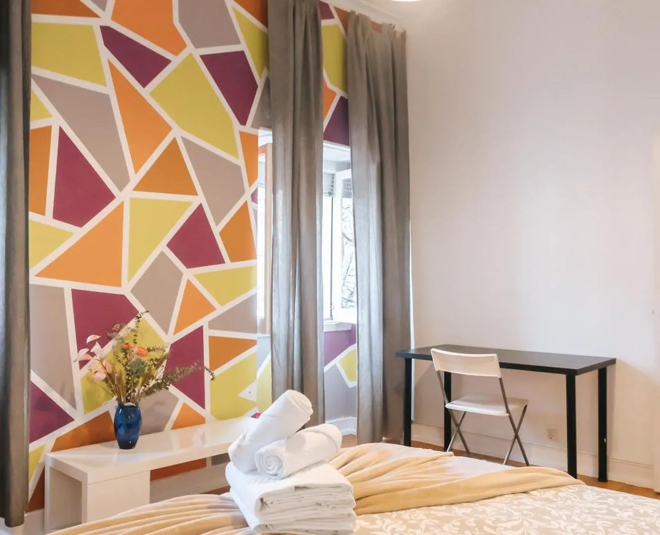 Aquilla Family Room 305 Lisbon