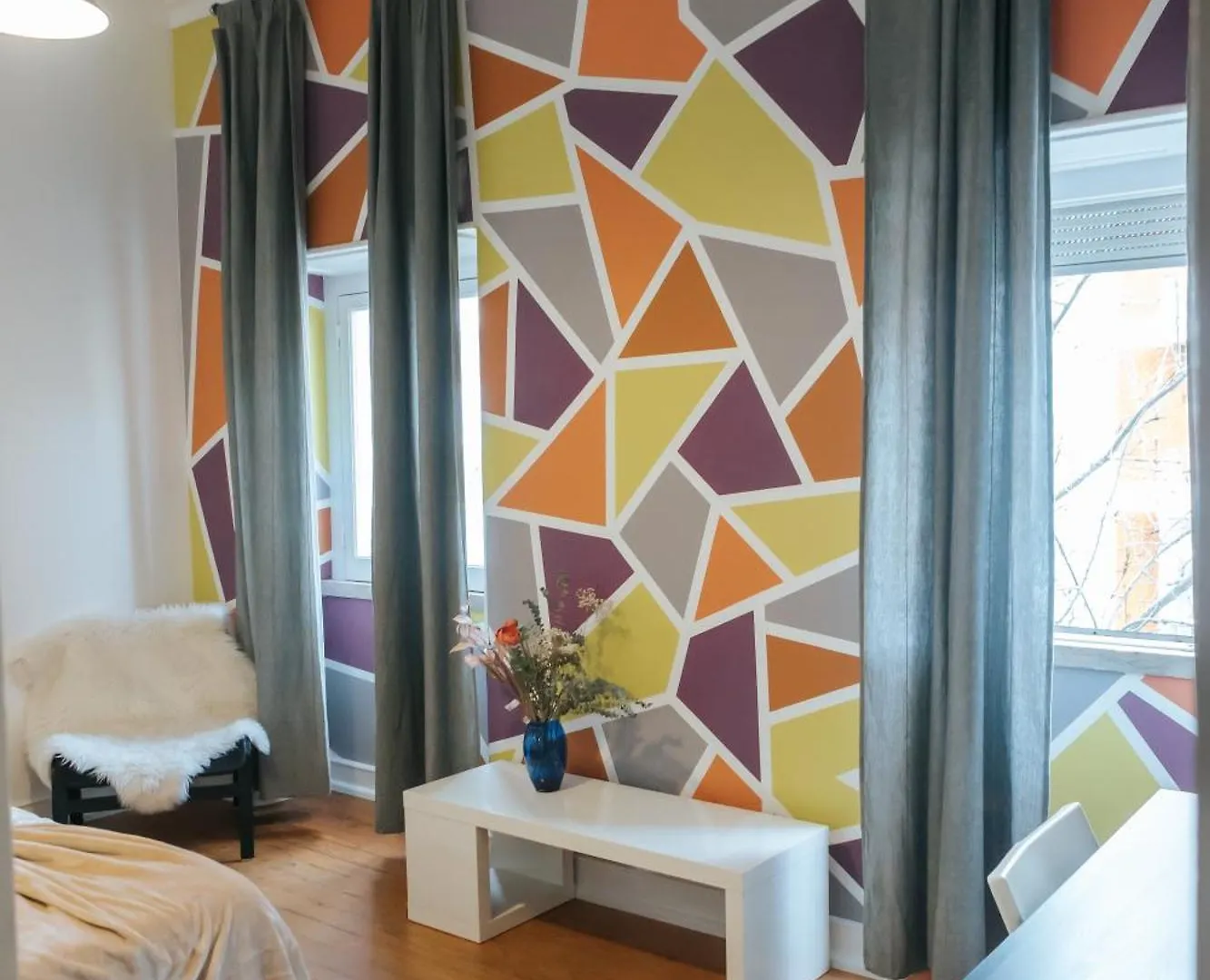 Homestay Aquilla Family Room 305 Lisbon Portugal