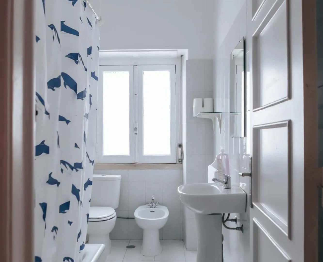 Aquilla Family Room 305 리스본 홈스테이